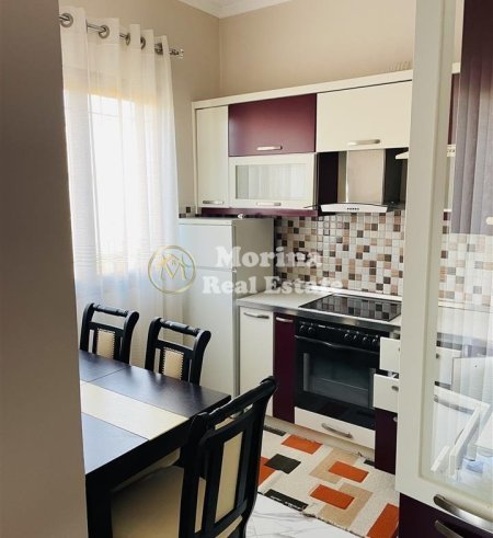 Tirane, jepet me qera shtepi 2+1 Kati 2, 85 m² 350 € (Sauk i Vjeter)