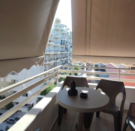 Vlore, jepet me qera apartament 1+1+Ballkon Kati 5, 75 m² 350 € 
