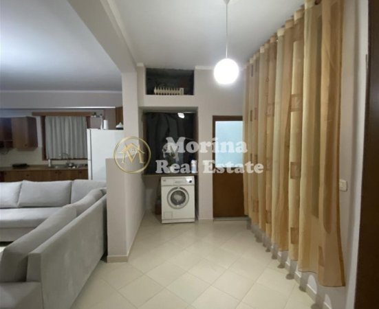 Tirane, jepet me qera shtepi 2+1 Kati 2, 85 m² 480 € (Don Bosko)