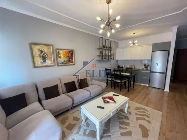 Tirane, shitet apartament 2+1+Ballkon Kati 7, 105 m² 190.000 € (Don Bosko)