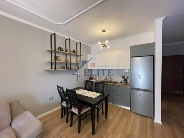 Tirane, shitet apartament 2+1+Ballkon Kati 7, 105 m² 190.000 € (Don Bosko)