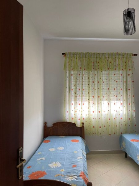 Tirane, jepet me qera apartament 2+1 Kati 7, 95 m² 500 € (Astir)