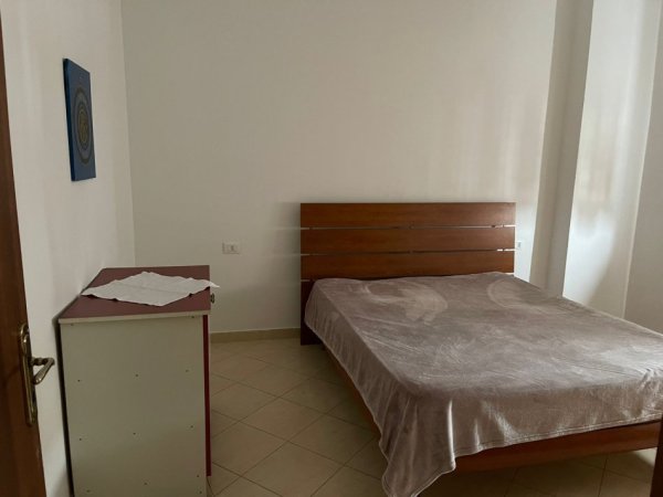 Tirane, jepet me qera apartament 2+1 Kati 7, 95 m² 500 € (Astir)