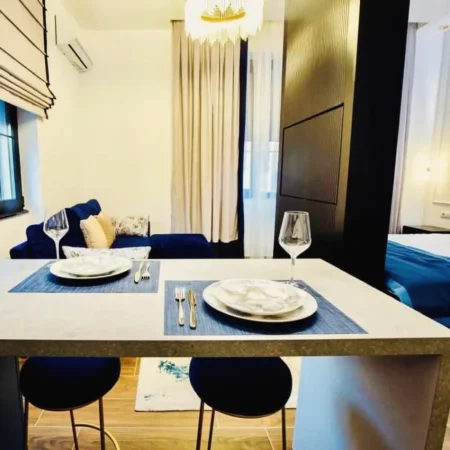 Tirane, shitet apartament 3+1 , 120 m² 383.000 € (Sheshi Willson)
