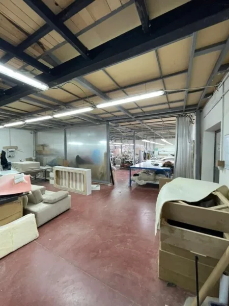 Fier, shitet ambjent biznesi Kati 1, 640 m² (Rruga Fier-Seman, ish-SMT, FIER) 35.000.000LEKE