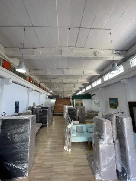 Fier, shitet ambjent biznesi Kati 1, 640 m² (Rruga Fier-Seman, ish-SMT, FIER) 35.000.000LEKE