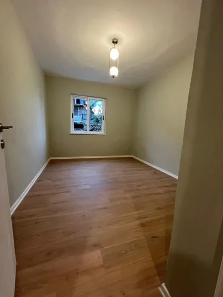 Tirane, shes apartament 1+1+Ballkon Kati 2, 56 m² 83.000 € (Ali Dem)