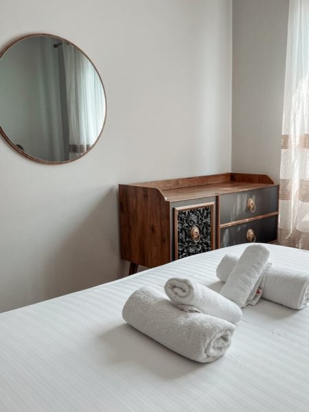 Tirane, jepet me qera apartament 1+1+Ballkon Kati 6, 63 m² 550 € (Rruga 5 Maji)