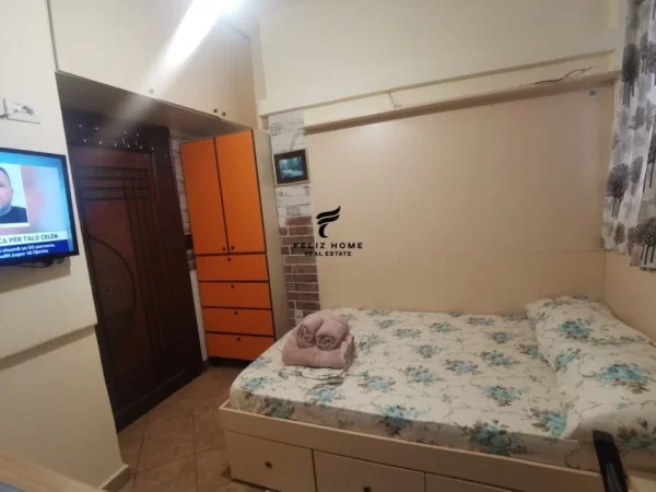 Tirane, jepet me qera garsonier 1+1 Kati 2, 25 m² 370 € (5 MAJ)