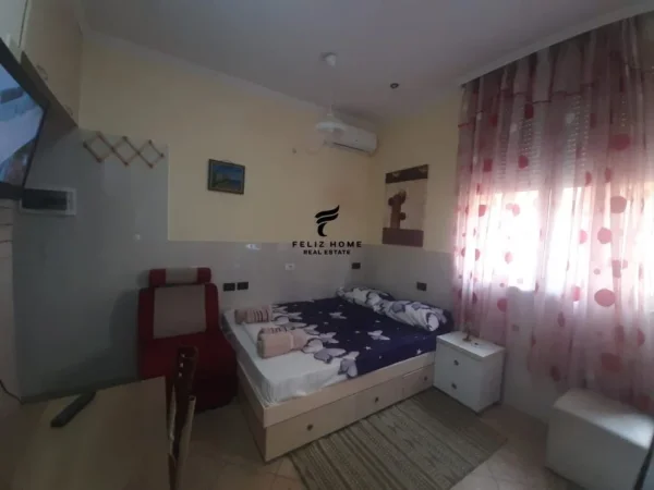 Tirane, jepet me qera garsonier 1+1 Kati 2, 37 m² 450 € (5 MAJ)