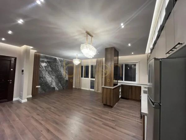 Tirane, shitet apartament 2+1 Kati 2, 120 m² 210.000 € (Kopshti Botanik, Tirana, Albania)