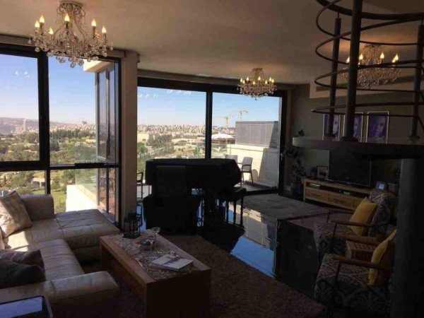 Tirane, jepet me qera hotel Kati 1, 500 m² 3.000 € (LIQENI I TIRANES)