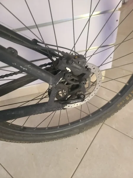 Tirane, shes biciklete Biciklet Sportive 26-tshe e zeze 250 €