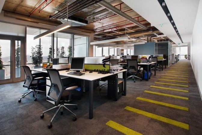 Tirane, jepet me qera zyre Kati 2, 500 m² 4.000 € (RRUGA E DIBRES)