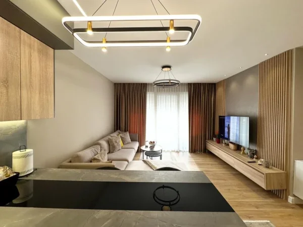 Tirane, shitet apartament 2+1+Ballkon Kati 3, 106 m² 220.000 € (Kopshti Zoologjik)