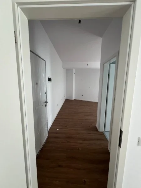 Tirane, shitet apartament 1+1+Ballkon Kati 5, 62 m² 84.000 € (Kompleksi Kaimi, Ali Demi)