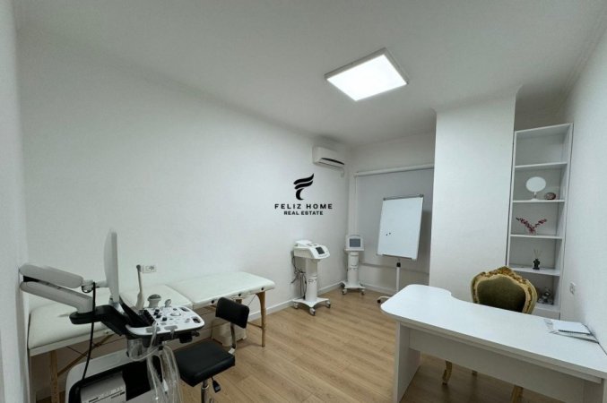 Tirane, jepet me qera ambjent biznesi Kati 2, 100 m² 1.500 € (LIQENI I THATE)