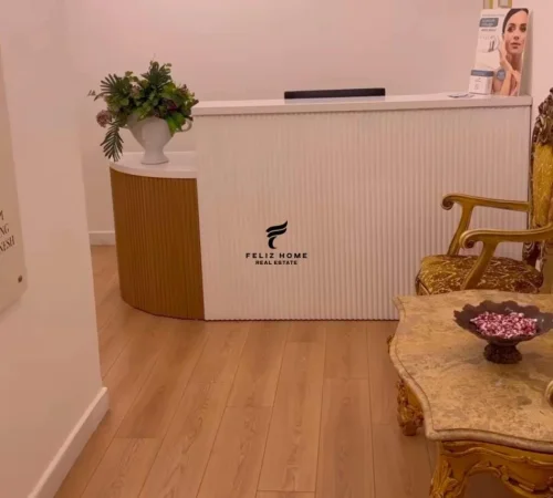 Tirane, jepet me qera ambjent biznesi Kati 2, 100 m² 1.500 € (LIQENI I THATE)