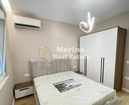 Tirane, jepet me qera apartament 2+1 Kati 1, 80 m² 800 € (Rruga Dibres)