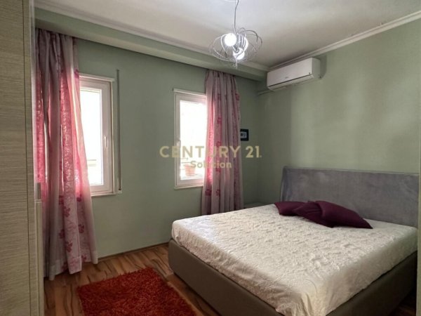 Tirane, jepet me qera apartament 2+1 Kati 8, 112 m² 500 € (Astir)