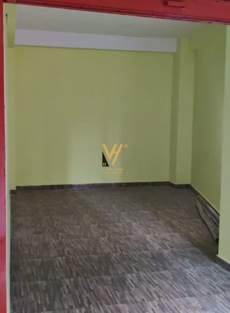 Tirane, shitet dyqan Kati 0, 25 m² 68.000 € (KRISTAL CENTER)