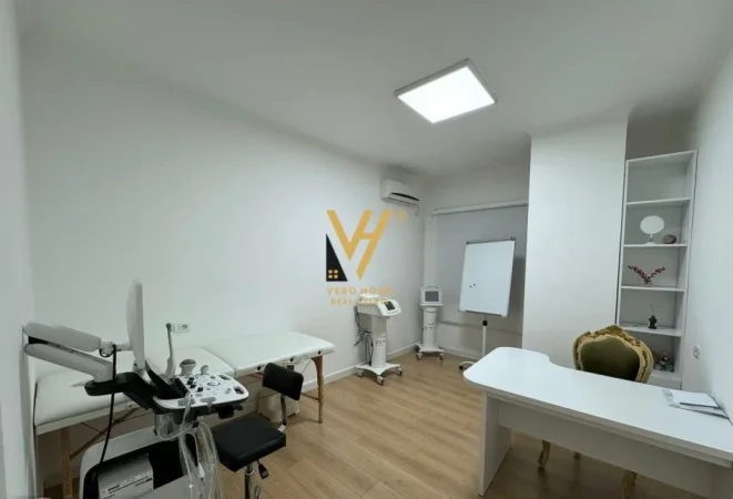 Tirane, jepet me qera ambjent biznesi Kati 2, 100 m² 1.500 € (KOPSHTI BOTANIK)