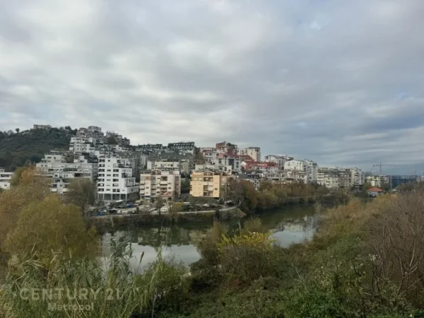 Tirane, shitet apartament 2+1 Kati 1, 110 m² 240.000 € (Rruga Hamdi Garunja Tirana, Albania)