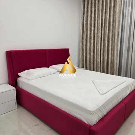 Tirane, jepet me qera apartament 1+1+Ballkon Kati 5, 65 m² 600 € (Kodra e Diellit 1)