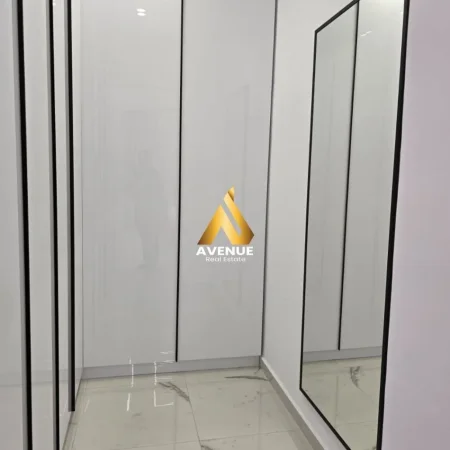 Tirane, jepet me qera apartament 1+1+Ballkon Kati 5, 65 m² 600 € (Kodra e Diellit 1)