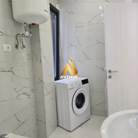 Tirane, jepet me qera apartament 1+1+Ballkon Kati 5, 65 m² 600 € (Kodra e Diellit 1)