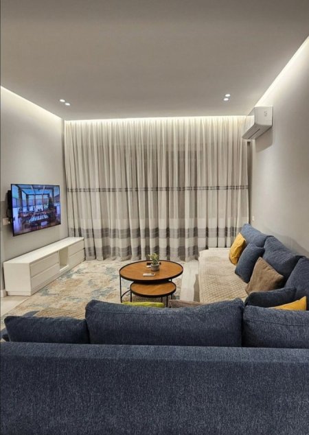 Tirane, shitet apartament 2+1+Aneks+Ballkon Kati 3, 114 m² 265.000 € (rruga e barrikadave)