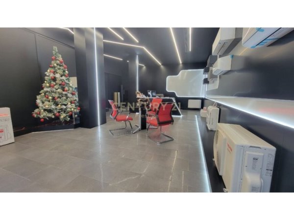 Tirane, shitet ambjent biznesi Kati 3, 238 m² 1.500.000 € (Rruga e Barrikadave)