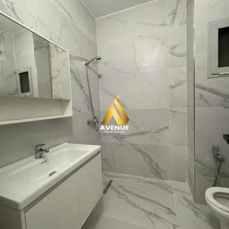 Vlore, shes garsonier 1+1 Kati 10, 49 m² 89.000 € (Rruga Sazani)