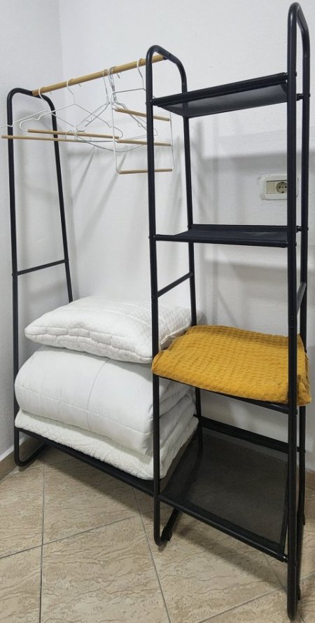 Tirane, jepet me qera garsonier 1+1 Kati 1, 37 m² 35 € (Rruga Skender Sallaku)