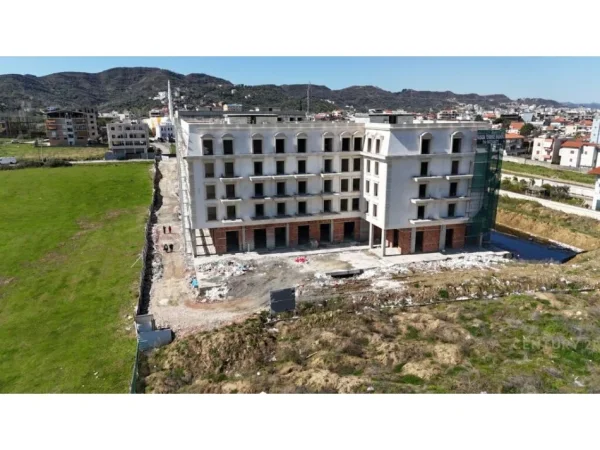 Tirane, shitet apartament 2+1+Ballkon Kati 1, 110 m² 185.000 € (SAUK)