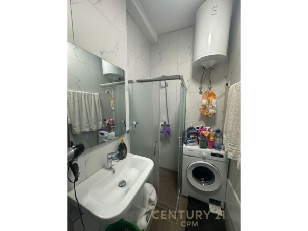 Tirane, shes apartament 1+1 , 59 m² 140.000 € (Ish Parku)