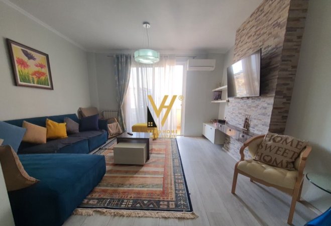 Tirane, jepet me qera apartament 2+1+Ballkon Kati 5, 110 m² 750 € (RRUGA MARGARITA TUTULANI)