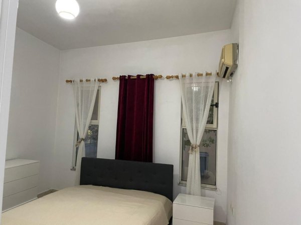 Tirane, jepet me qera apartament 2+1+Ballkon , 90 m² (KODRA E DIELLIT)