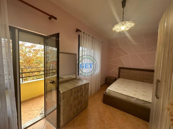 Durres, jepet me qera apartament 1+1 Kati 2, 75 m² 300 € (Sheshi Pranvera , Durres.)