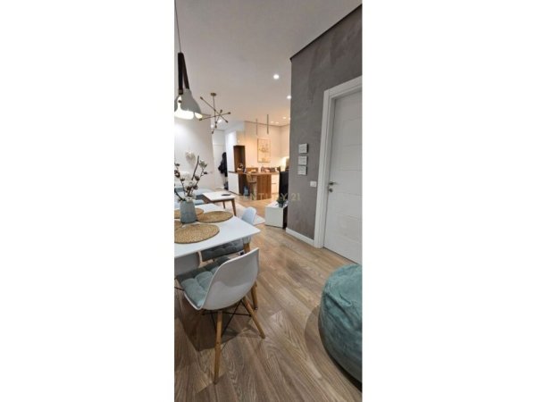 Tirane, shes apartament 1+1 , 65 m² 137.000 € (Kopshti Botanik Zoologjik)