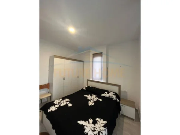 Tirane, jap me qera apartament 1+1 Kati 6, 50 m² 460 € (FUSHA E AVIACIONIT)