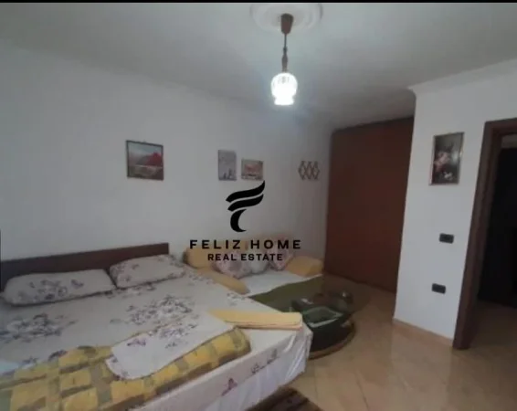 Tirane, jepet me qera apartament 2+1 Kati 3, 70 m² 500 € (SPITALI QSUT)