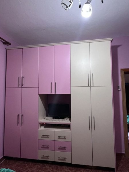Tirane, jepet me qera apartament 2+1+Ballkon Kati 0, 120 m² 460 € (Laprake)