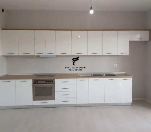 Tirane, jepet me qera apartament 2+1+Ballkon Kati 4, 104 m² 500 € (RIVER RESIDENCE)