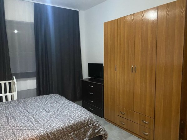 Durres Qender, jap me qera shtepi 2+1+Aneks+Ballkon Kati 1, 85 m² 30.000 Leke/Privat Pa komision agjensie