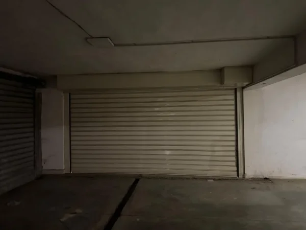 Tirane, Post parkimi per shitje, Kati -1, 25 m² 30.000 € (Parku olimpik, Komuna e Parisit)