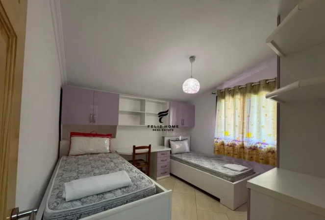 Tirane, jepet me qera apartament 2+1 Kati 5, 200 m² 800 € (KOPSHTI BOTANIK)