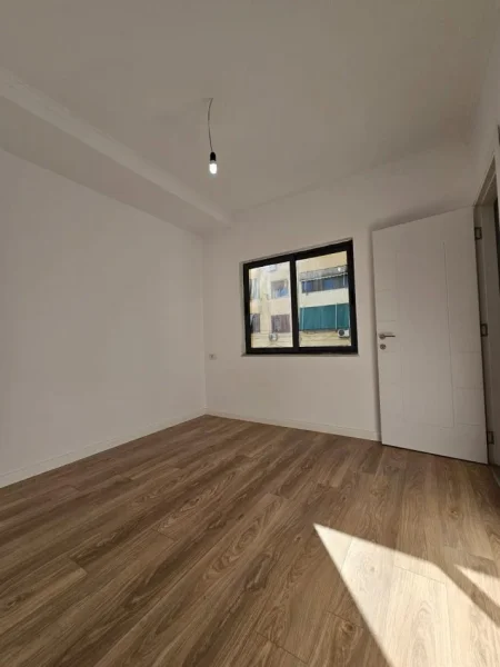 Tirane, shitet apartament , 47 m² 112.000 € 