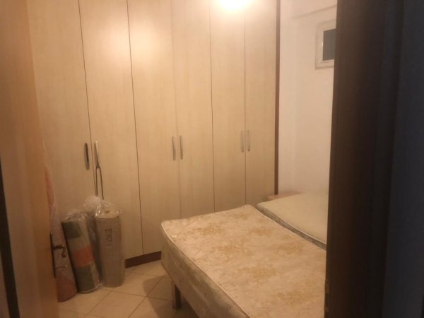 Tirane, jepet me qera apartament 2+1 Kati 0, 70 m² 400 € (Kodra e Diellit)