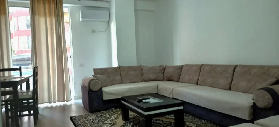 Tirane, jepet me qera apartament 2+1 Kati 2, 143 m² 500 € (Astir)